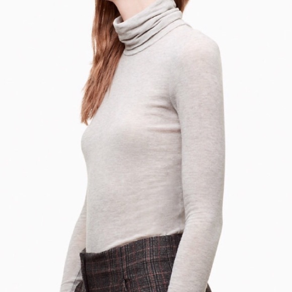 ARITZIA BNWOT Wilfred Huet Turtleneck - Picture 2 of 6